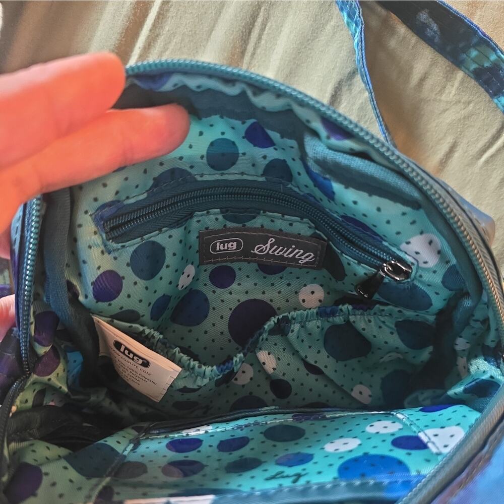 Lug Swing Bag Crossbody Sling Shoulder Waist in Mystic Bloom Forest NWOT phone - Picture 4 of 10